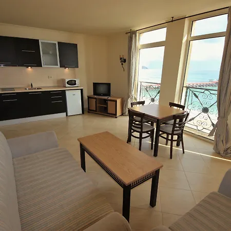 Menada Andalusia Apartament Elenite