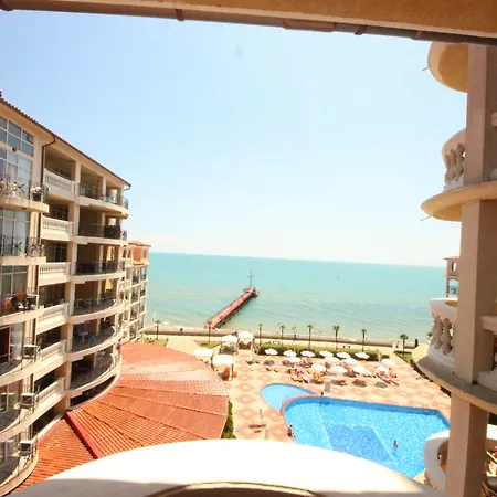 Menada Andalusia אלניטה