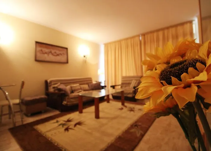 Menada Andalusia Apartament Elenite