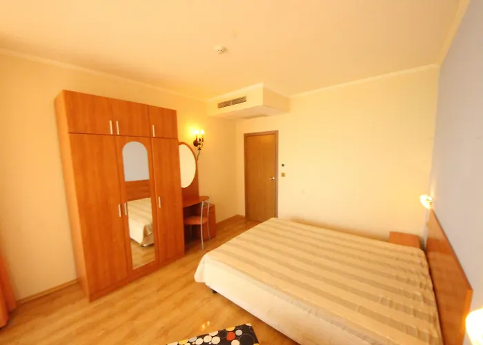 Menada Andalusia Apartament Elenite